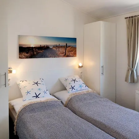 Holiday Home Strand - Sbz100 Holiday home Scharbeutz
