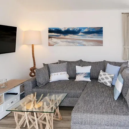 Holiday Home Strand - Sbz100 *