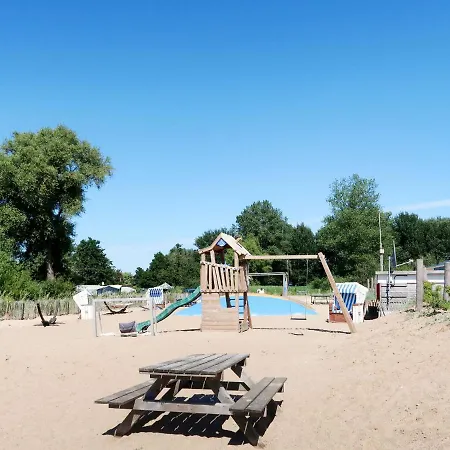 Holiday Home Strand - Sbz100